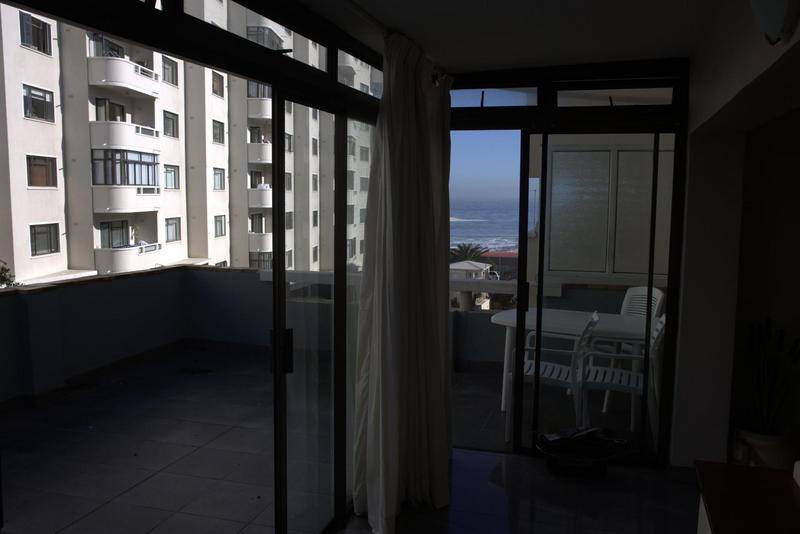 To Let 2 Bedroom Property for Rent in Sea Point Western Cape